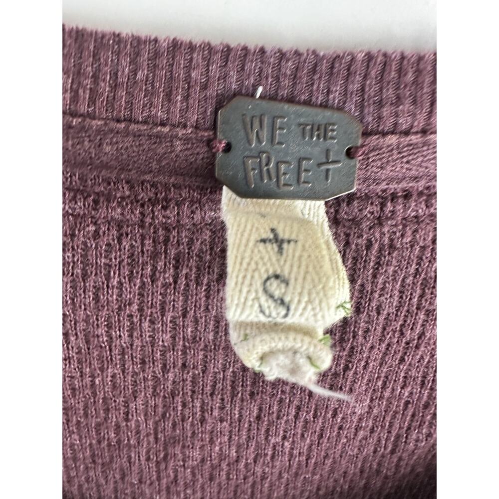 We The Free People Rainbow Trim Henley Thermal Top Small Boho Embroidered Wine - Picture 10 of 13